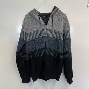 Men’s Distortion Hoodie Size large